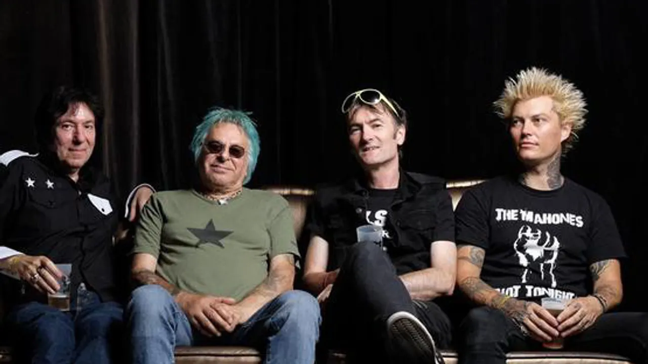UK SUBS