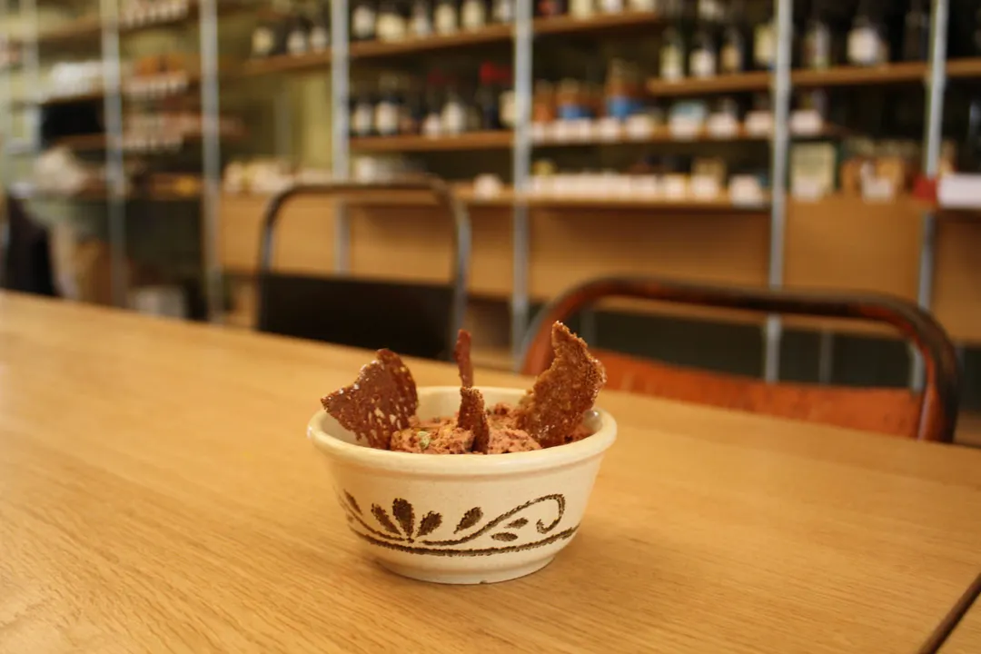 Le Bel Ordinaire Restaurant Shop Paris