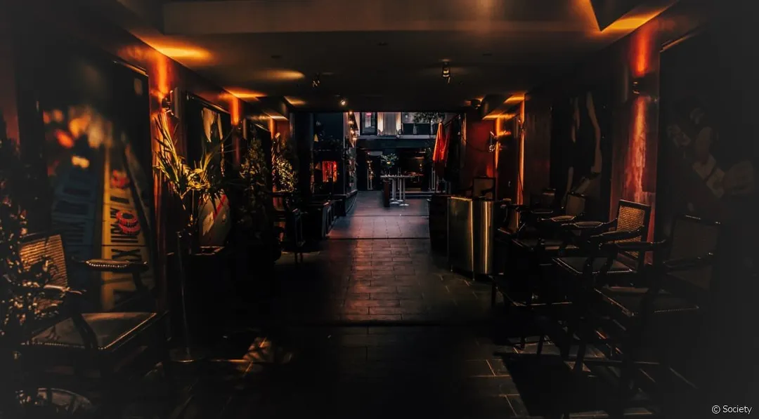 Society Salle Paris