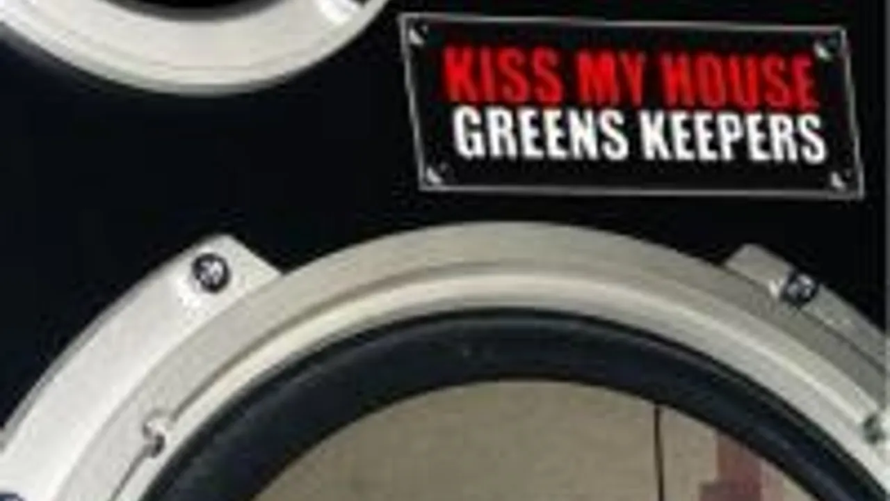 Kiss My House