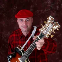 Deke Dickerson