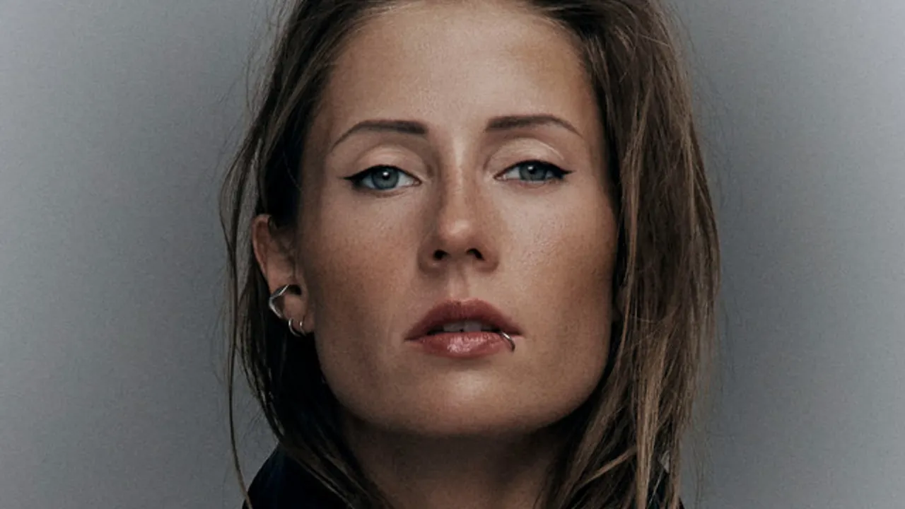 T7 : CHARLOTTE DE WITTE
