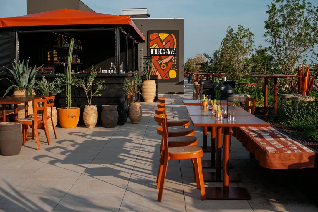 Fuga R. Restaurant Bar Paris