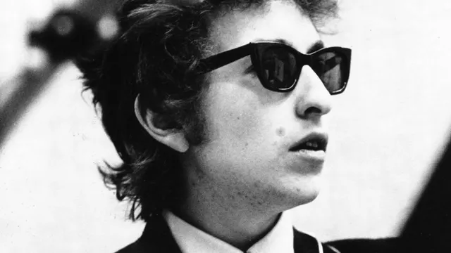 SUNDAY TRIBUTE // Bob Dylan