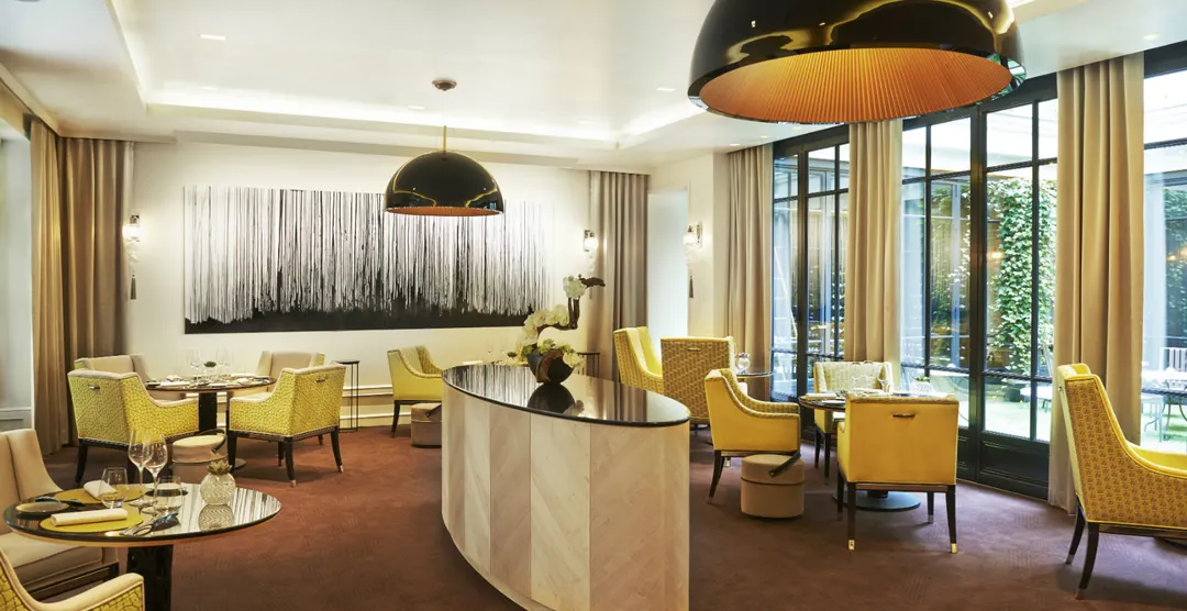 Le Burgundy Restaurant Bar Hôtel Paris