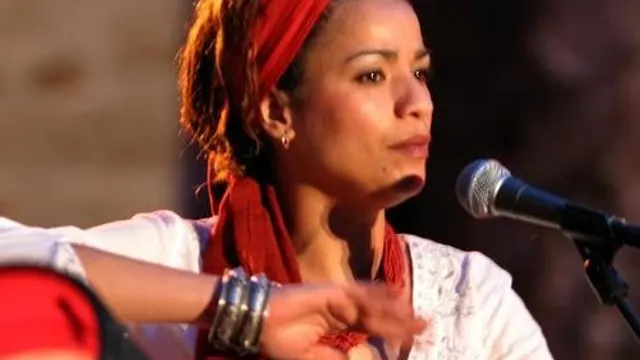Souad Asla + Bania