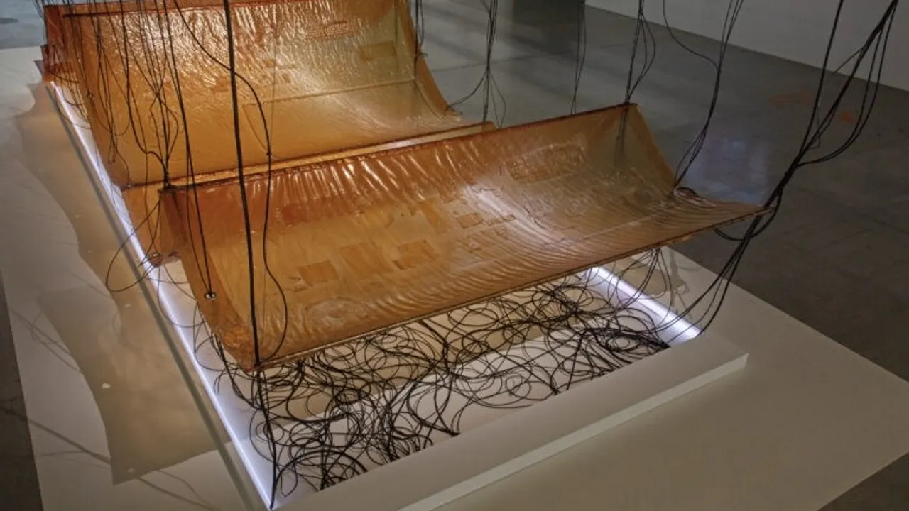 Oscillation - Vernissage