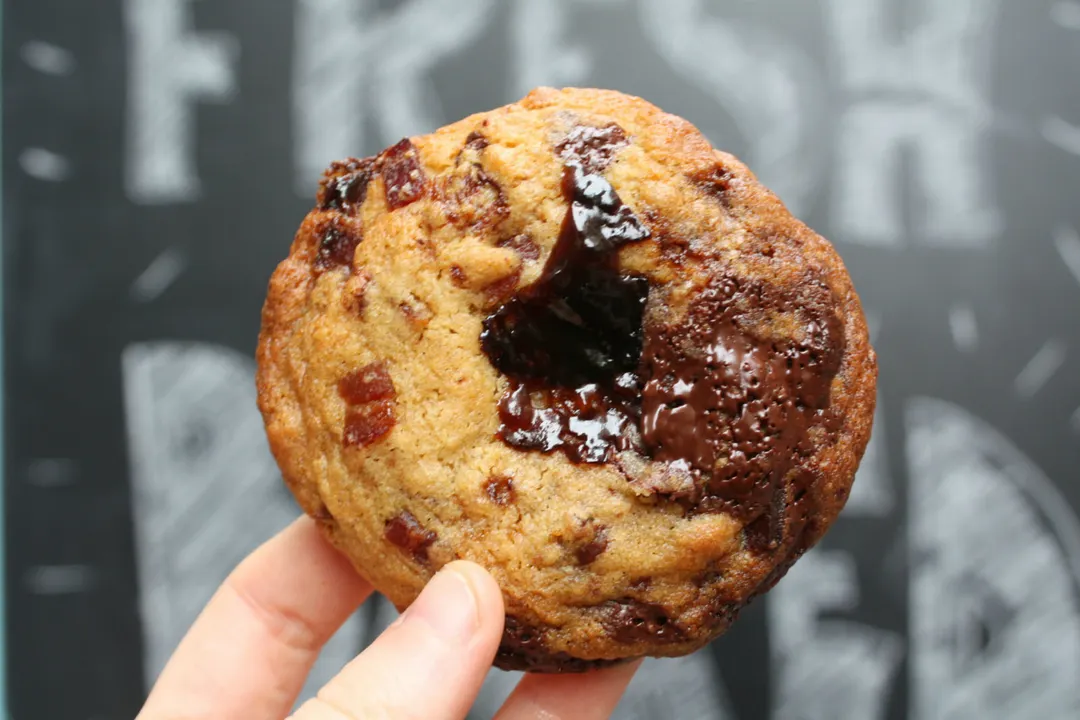 Clove Bakery Shop Paris