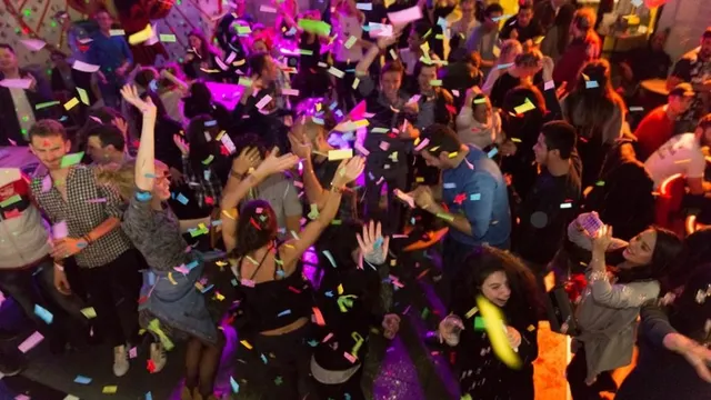 Full Moon party!