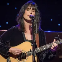 Karla Bonoff