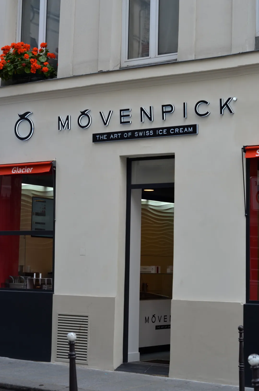 Mövenpick Restaurant Shop Paris