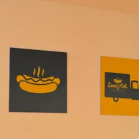 Leoni's Deli