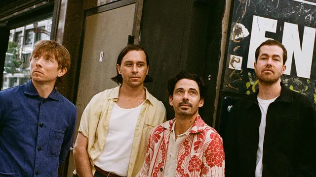 LOCAL NATIVES
