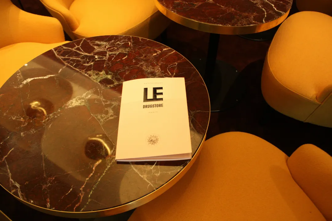 Le Drugstore Restaurant Paris