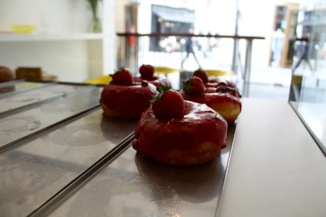 Boneshaker Doughnuts Restaurant Shop Paris