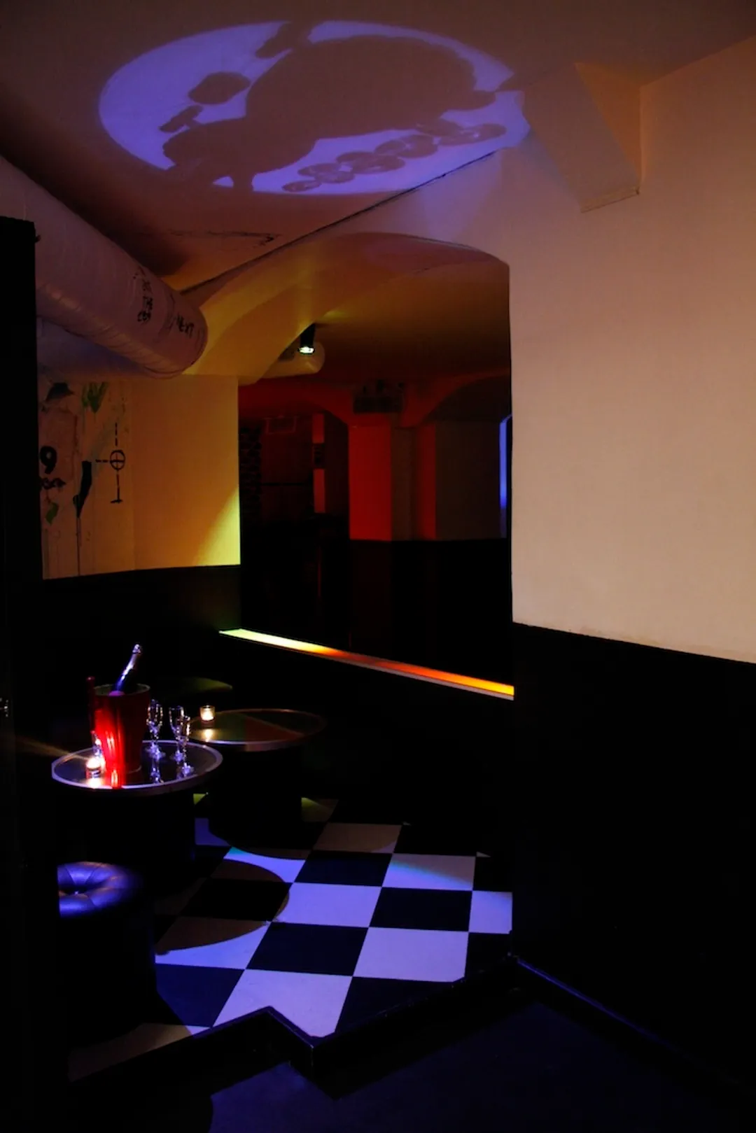 Le 1979 Restaurant Bar Paris