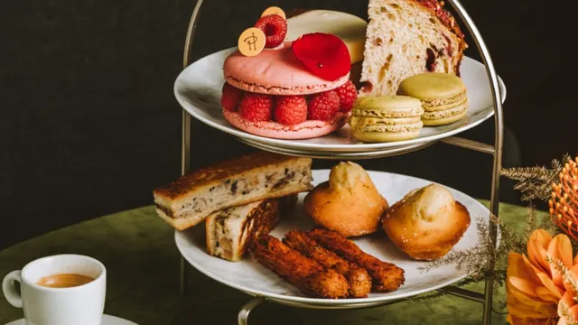 Le Tea-time de fêtes par Eric Frechon et Pierre Hermé