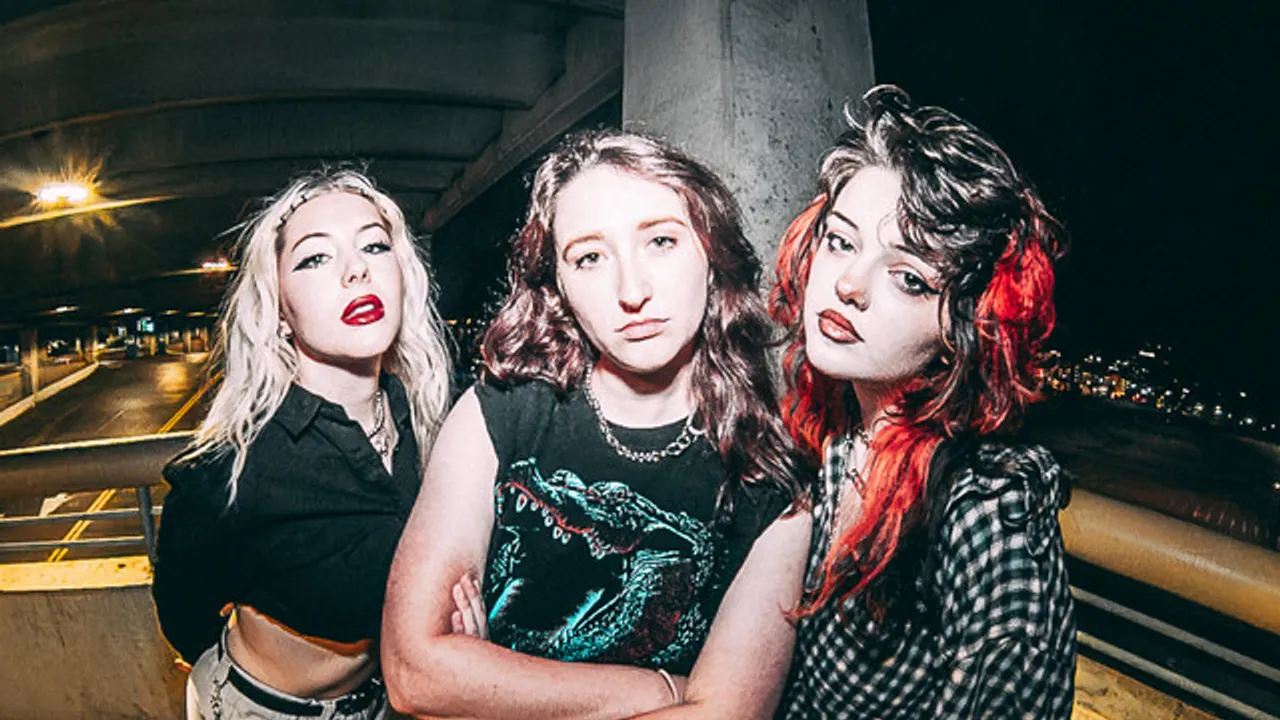 Vial presents The Hellhound Tour