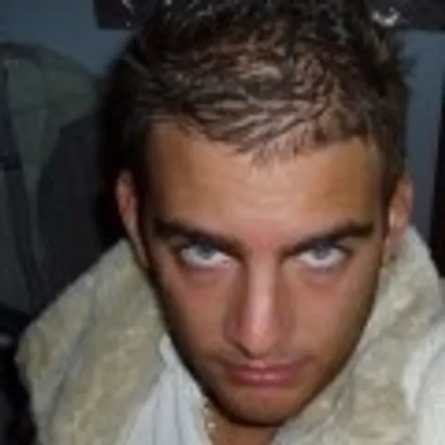 Damien M