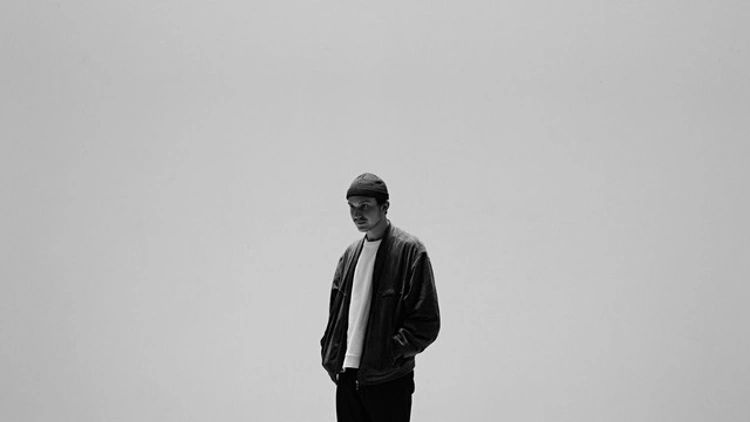 La Douve Blanche 10 ans — Le Motel x Magugu (+) Teki Latex