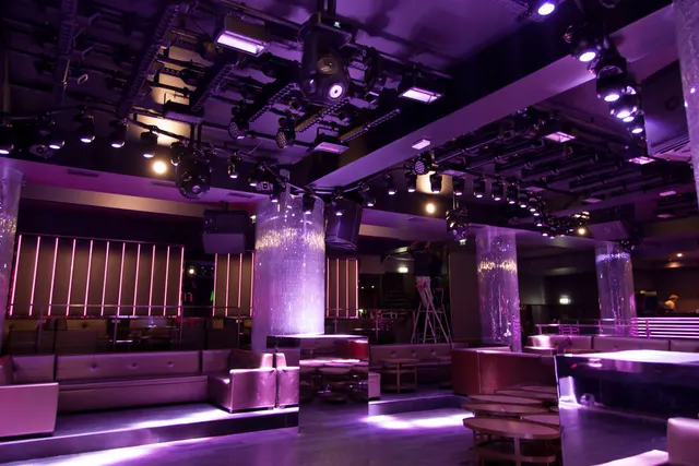 Le Queen, mythique club à Paris, déménage : visite du nouveau Queen avant son ouverture
