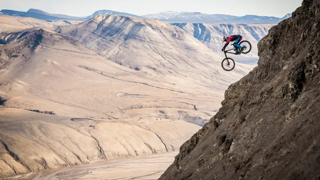 EUROPEAN OUTDOOR FILM TOUR