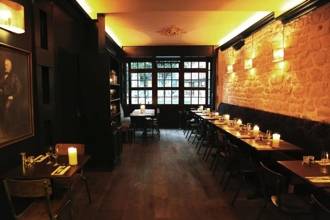Chez Moustache Restaurant Bar Paris