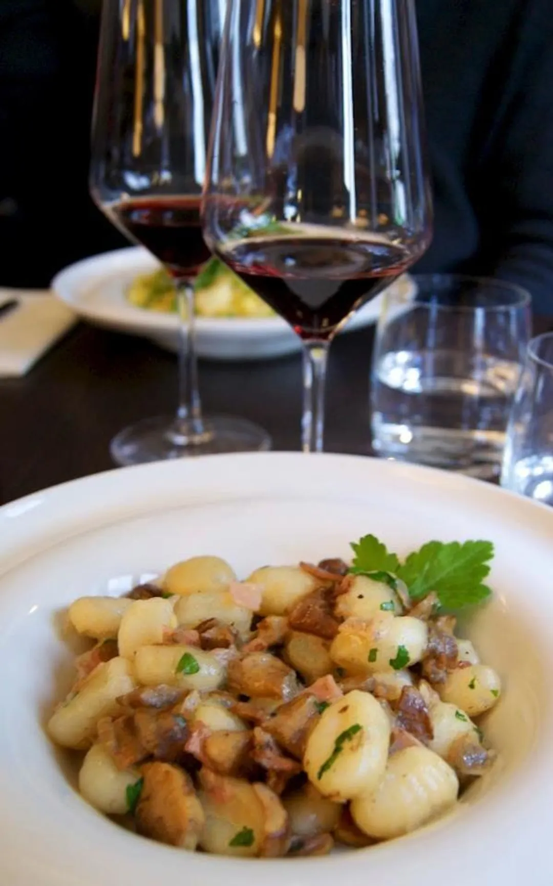 Di Como Restaurant Paris