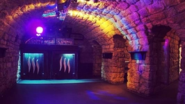 Happy hours 1h / Bar & Club