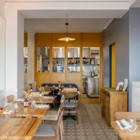 À Table