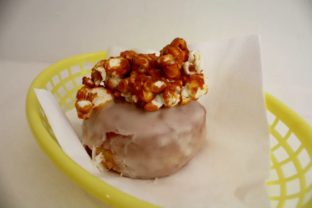 Boneshaker Doughnuts Restaurant Shop Paris