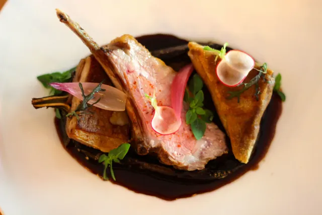 Restaurant L'Escudella : la bistronomie de Paul-Arthur Berlan investit le 7ème