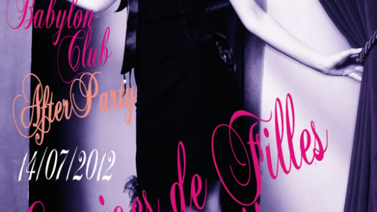 Caprices de Filles...Saturday Girl