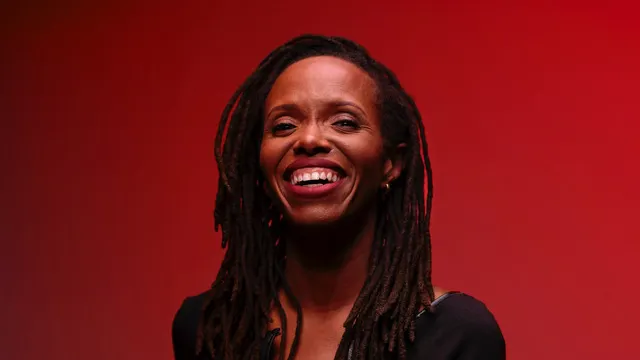 KELLYLEE EVANS