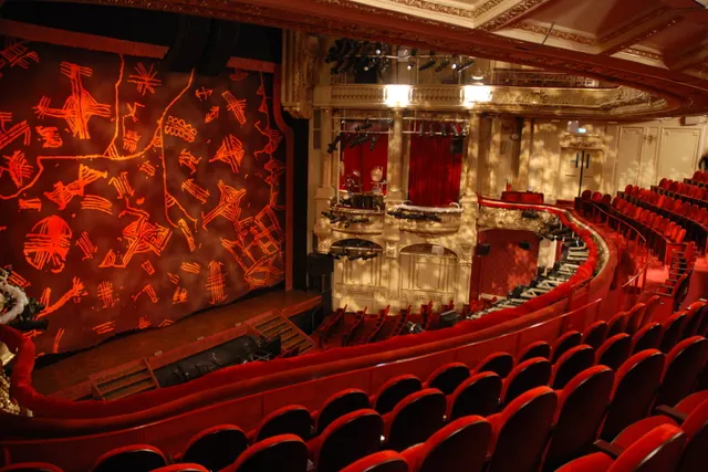 Théâtre Mogador