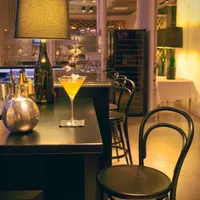 Blind Bar