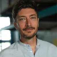 Nadav Hollander
