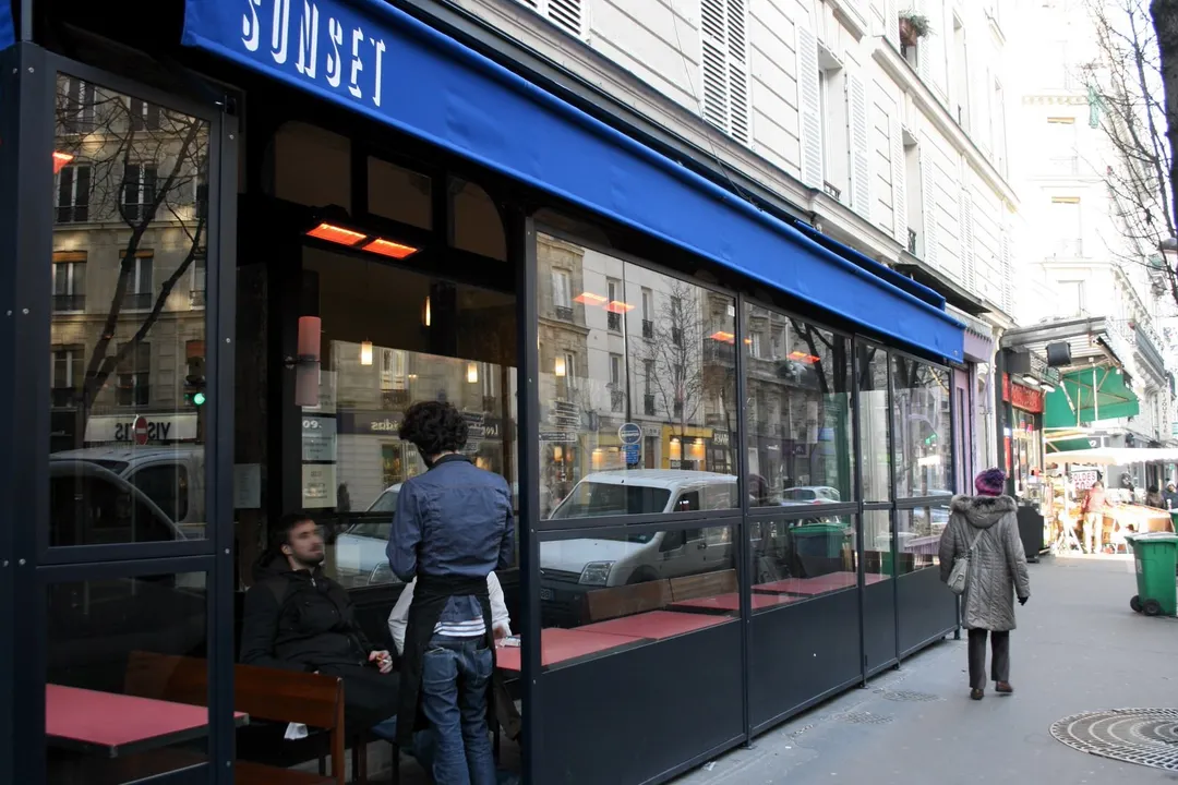 Sunset Restaurant Bar Paris