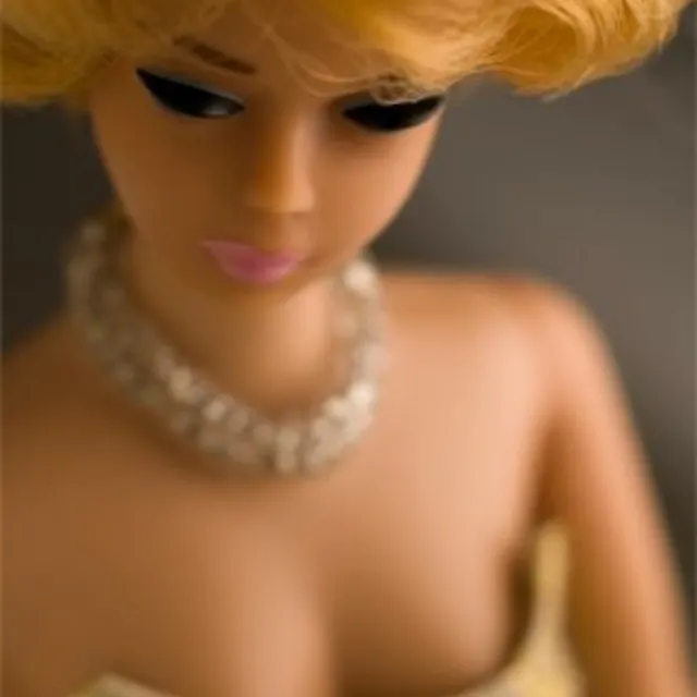 Barbie E