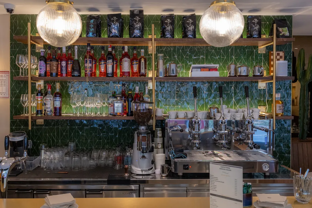 Girotti Restaurant Shop Paris