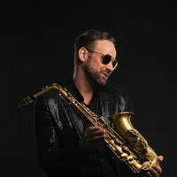 Max the Sax