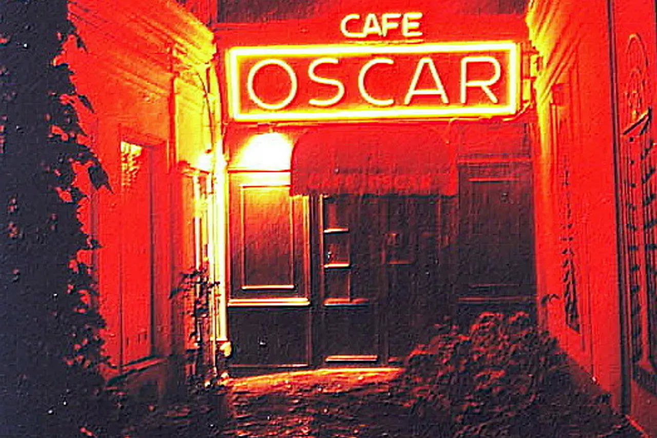 Le Café Oscar