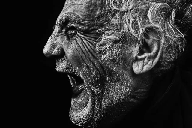 Lee Jeffries : visages sans abri ni fard dans l'exposition Homeless à la galerie Confluences