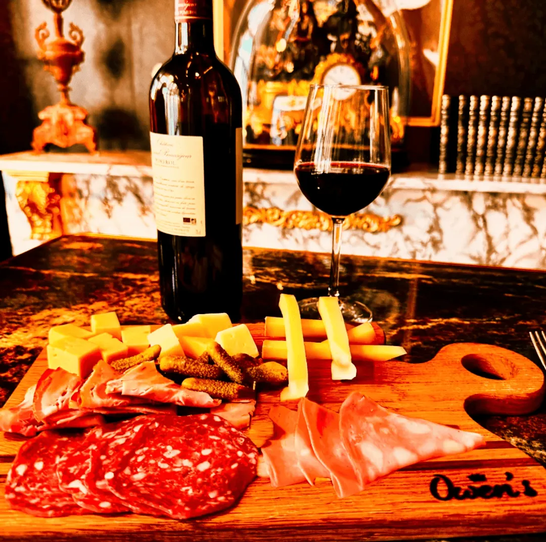 Owen's Restaurant Bar Paris