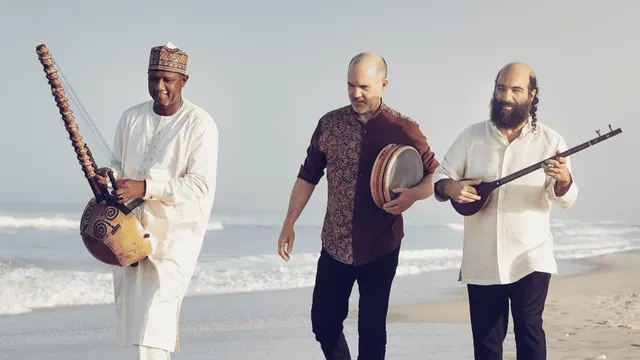 Constantinople & Ablaye Cissoko - Estuaire