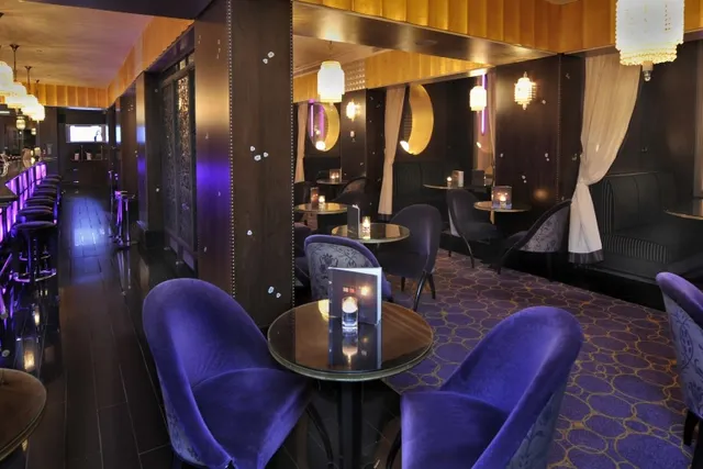 Le Purple Bar, le bar de l'Hôtel Hilton Paris
