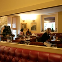 Le Café Constant