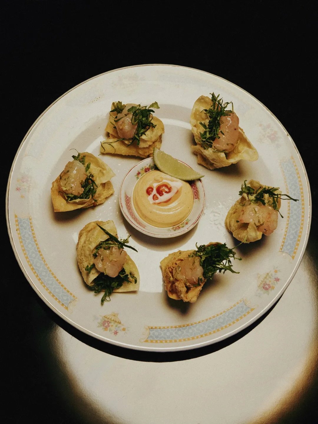 Le Poisson Volant Club Bar Restaurant Paris