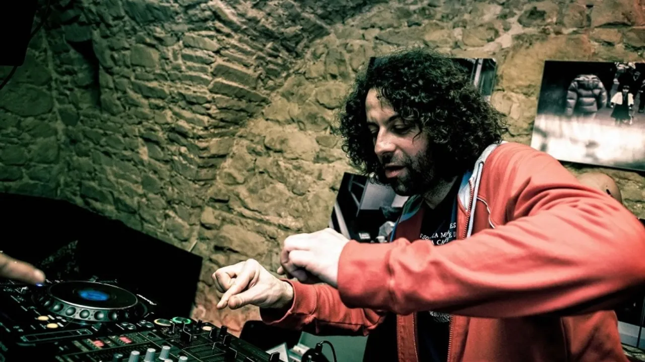 YA-NECK (Tara Boom - Poland) & BORIS VIANDE (Vlad)