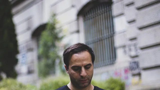Roots pres. Franco Cinelli, Momo Trosman